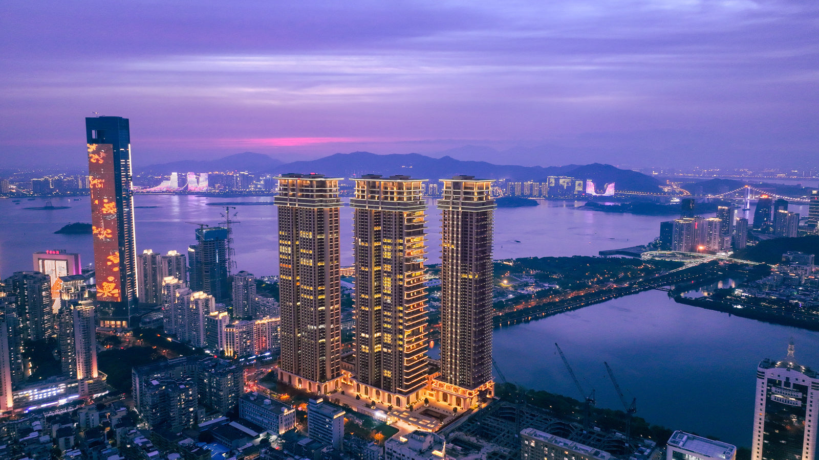 Xiamen, China, King One