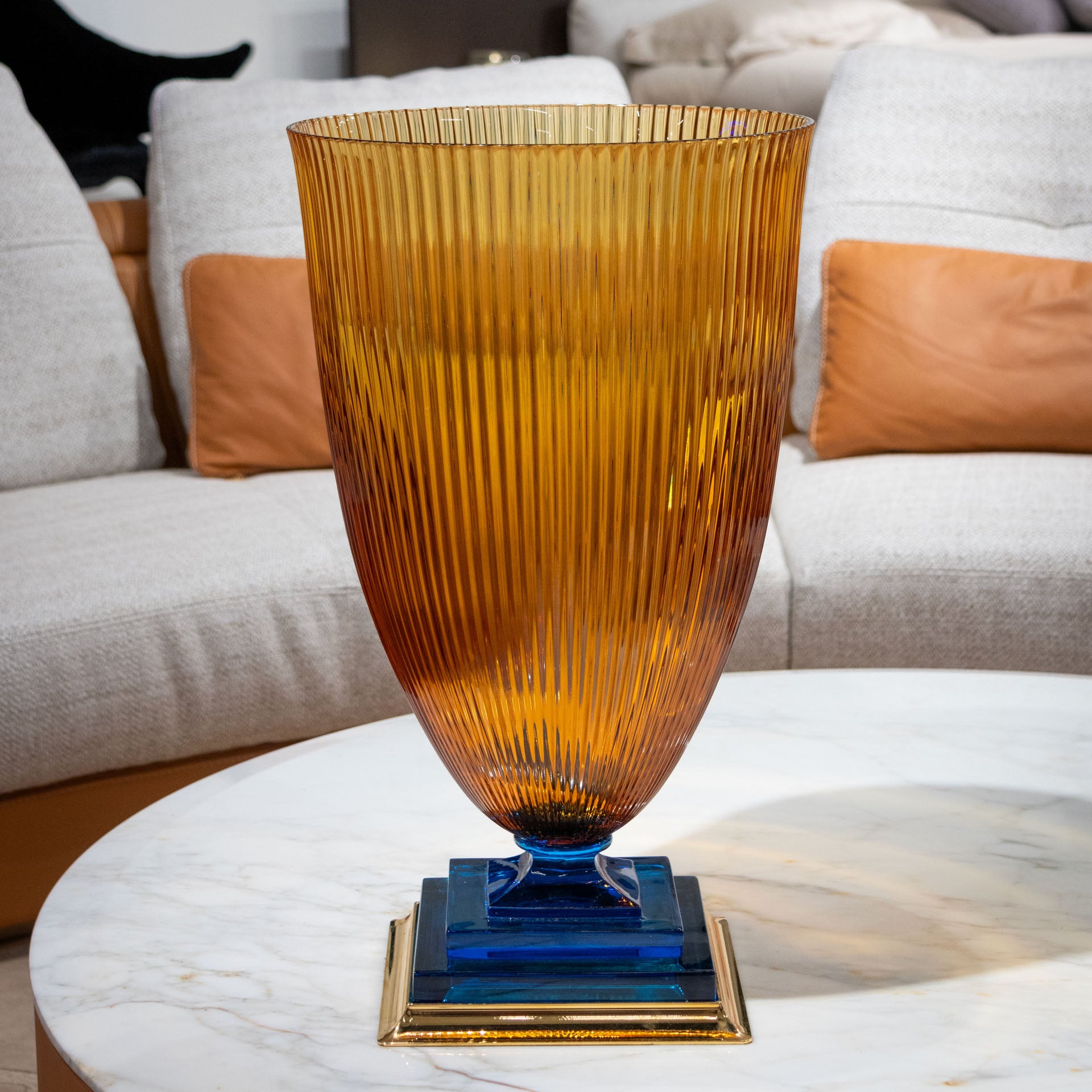 Lorenzo Vase - Image 4