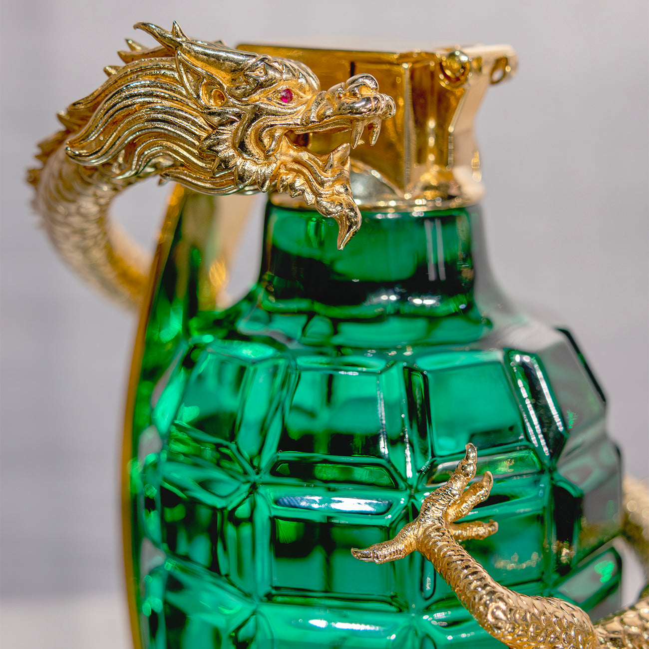 DRAGON GRANADE