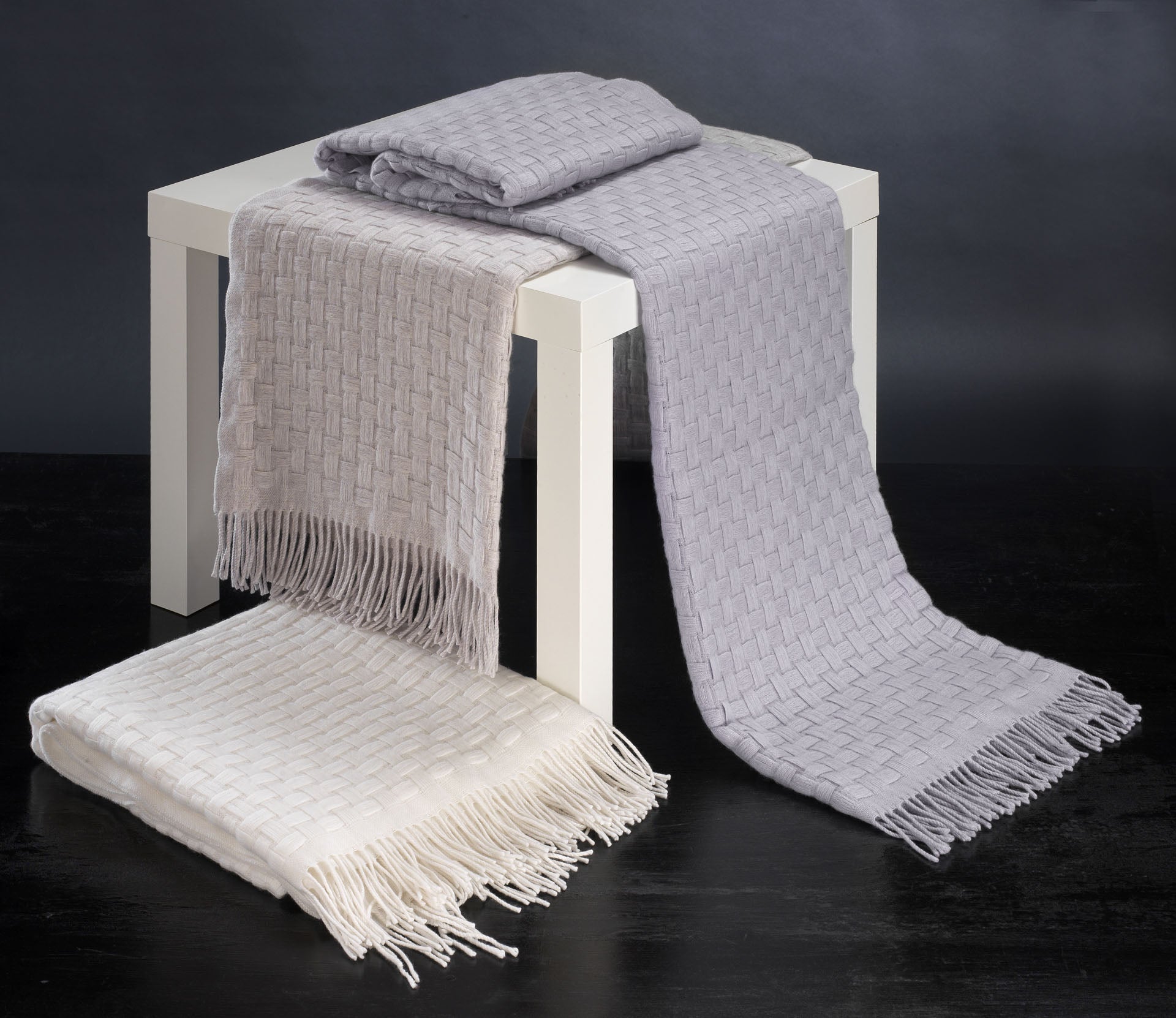 Woven - Cashmere - Image 2