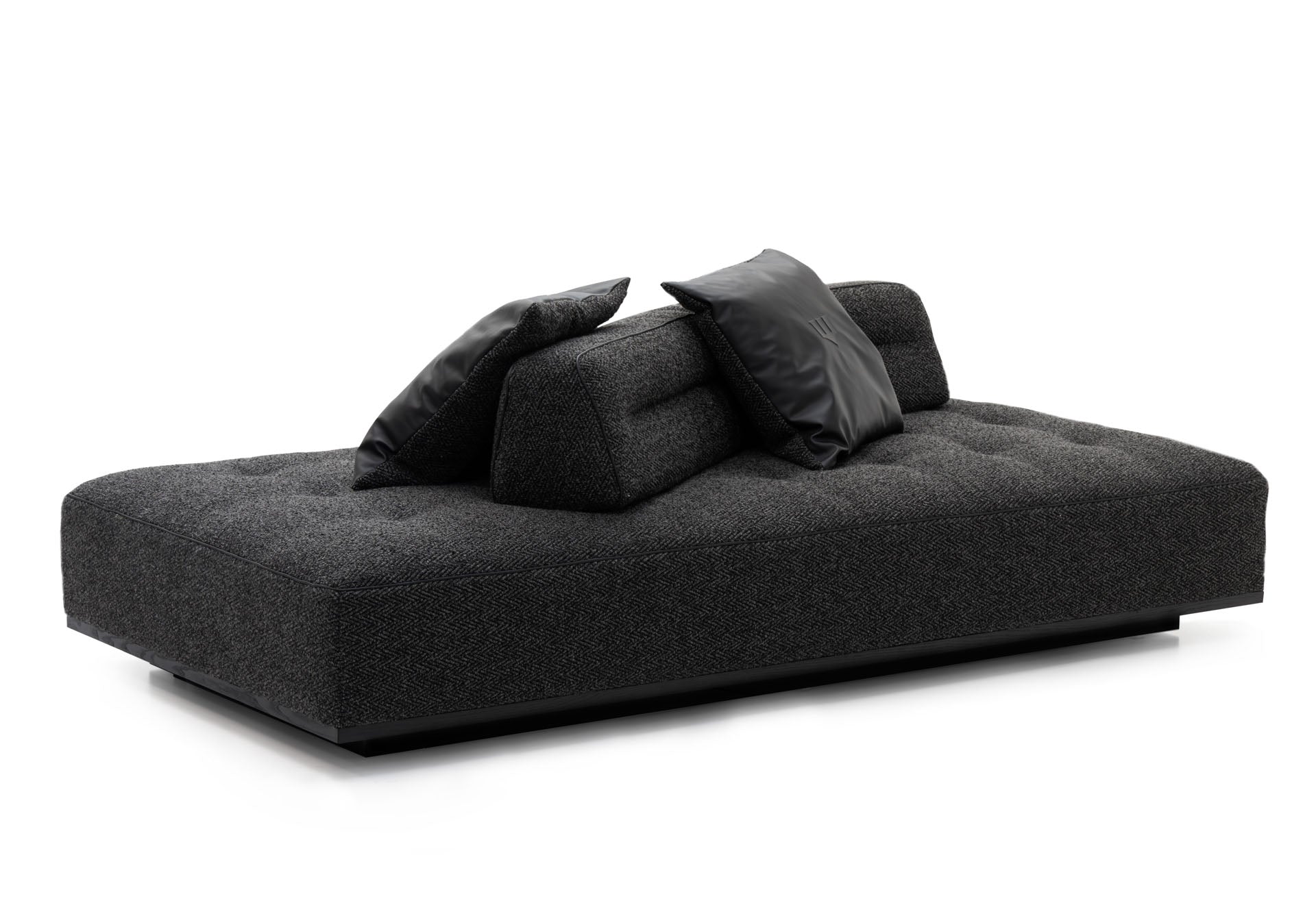 WE-031 - Image 17