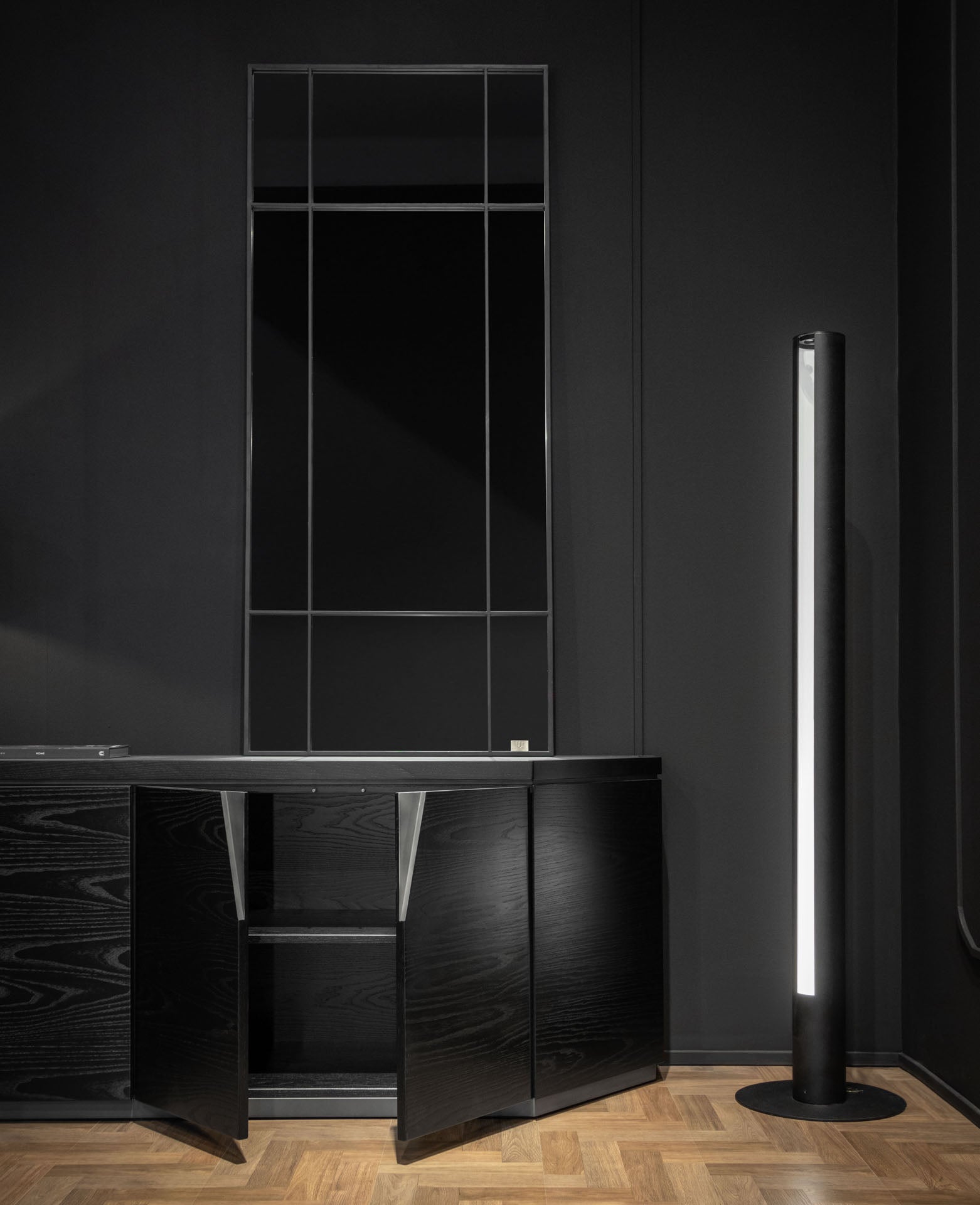 WE-126 - Image 10